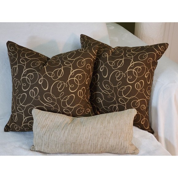 Mill Creek Throw Pillow Covers Brown Geometric Swirls 20x20 Zippered Pair NEW - Picture 5 of 15